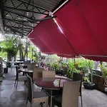 Shalom Suites